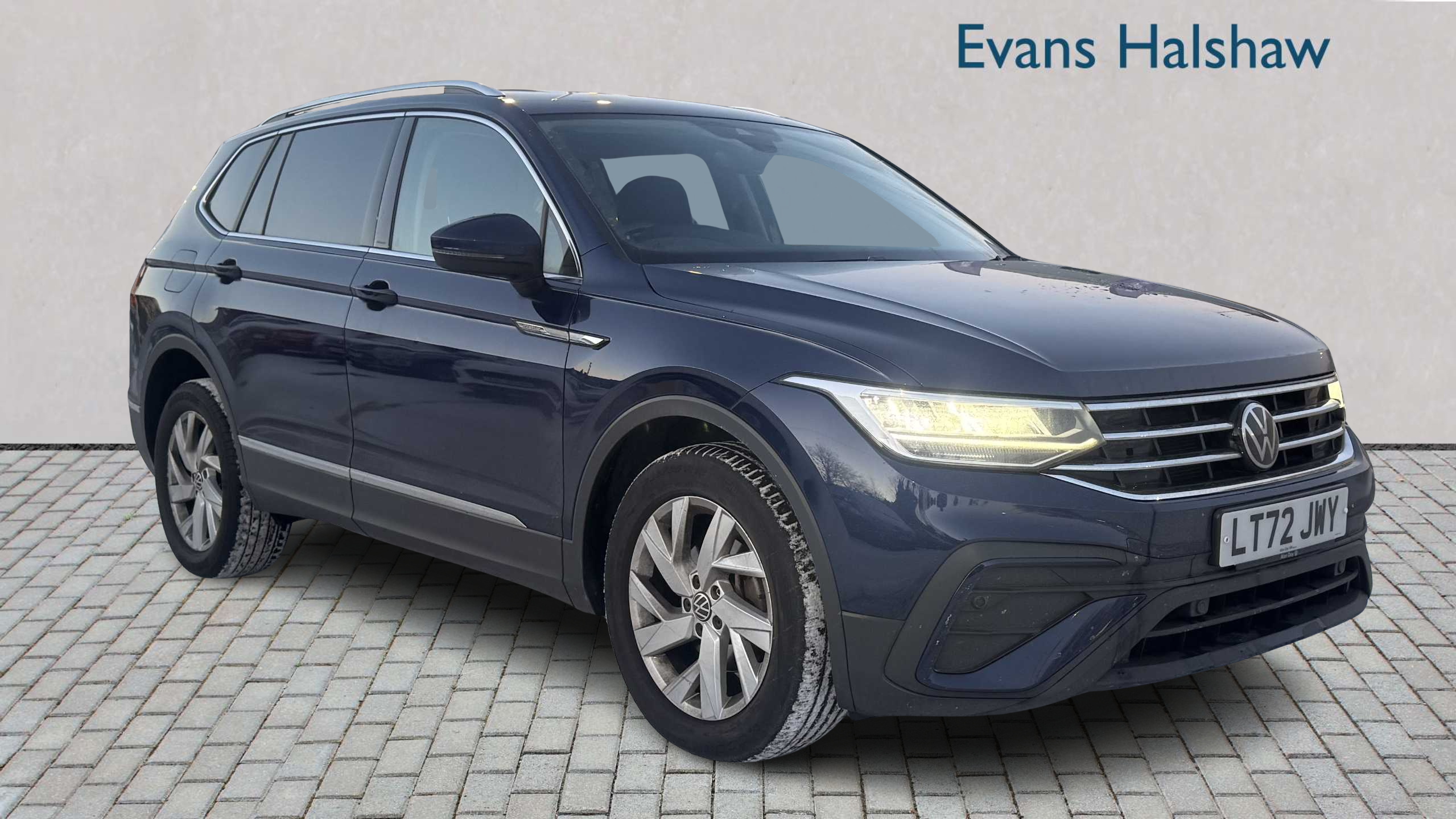 Main listing image - Volkswagen Tiguan Allspace