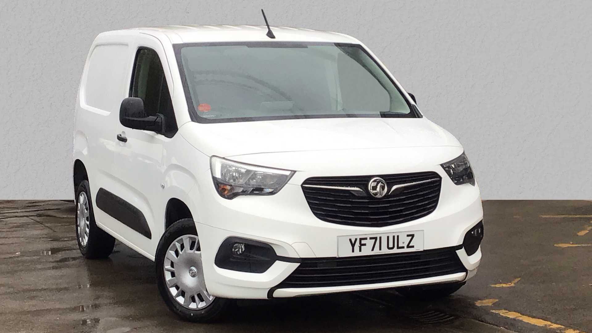 Main listing image - Vauxhall Combo Cargo