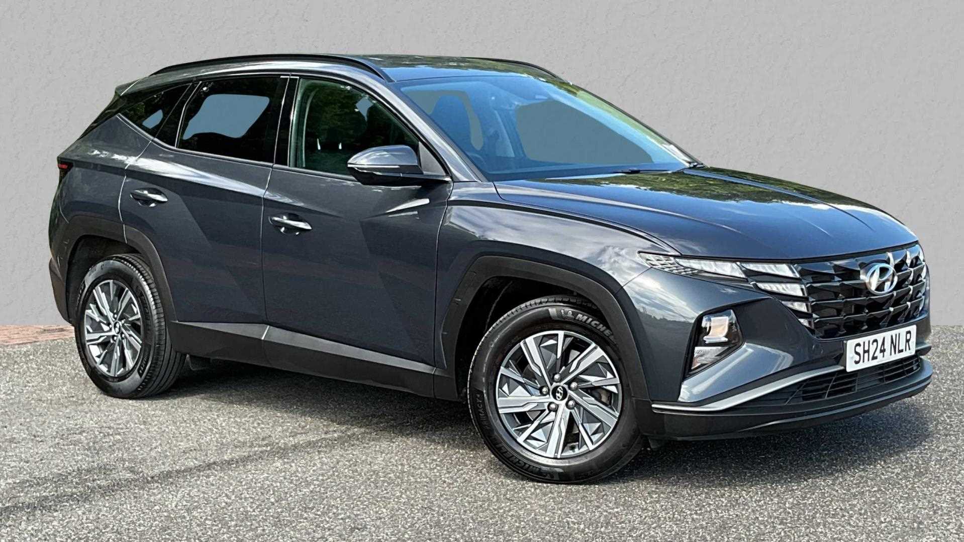Main listing image - Hyundai Tucson