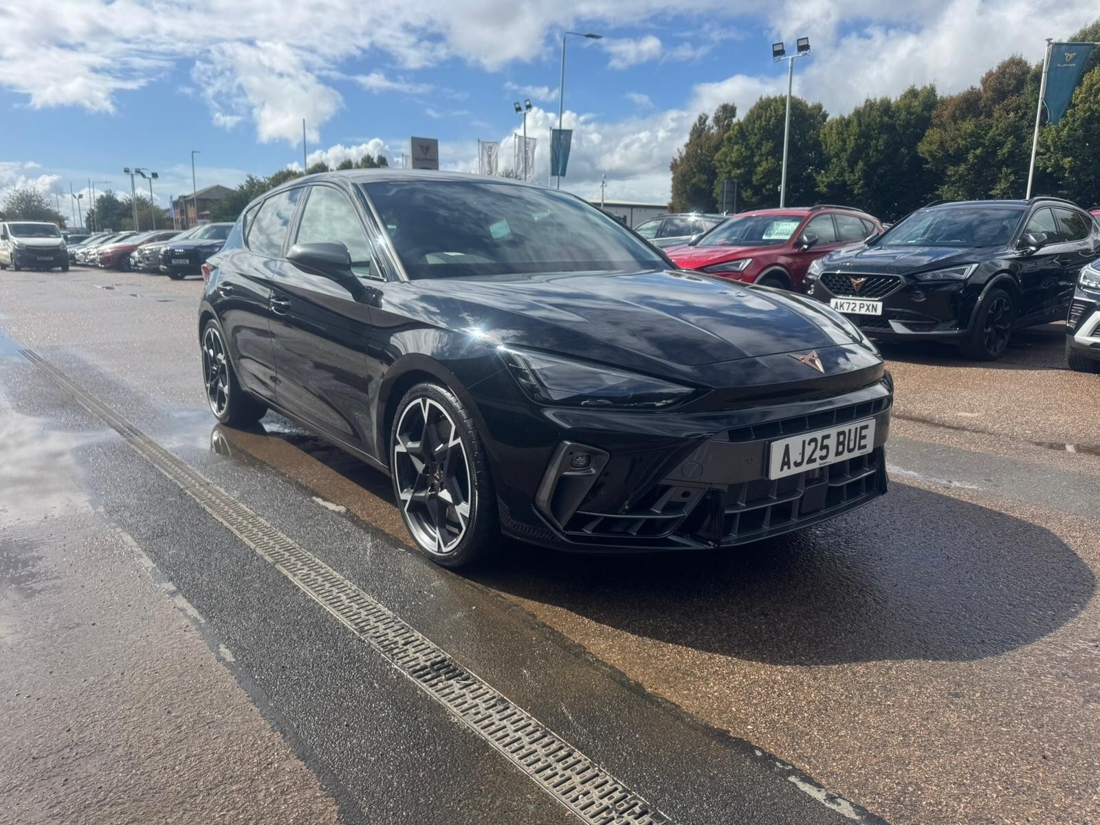 Main listing image - Cupra Leon