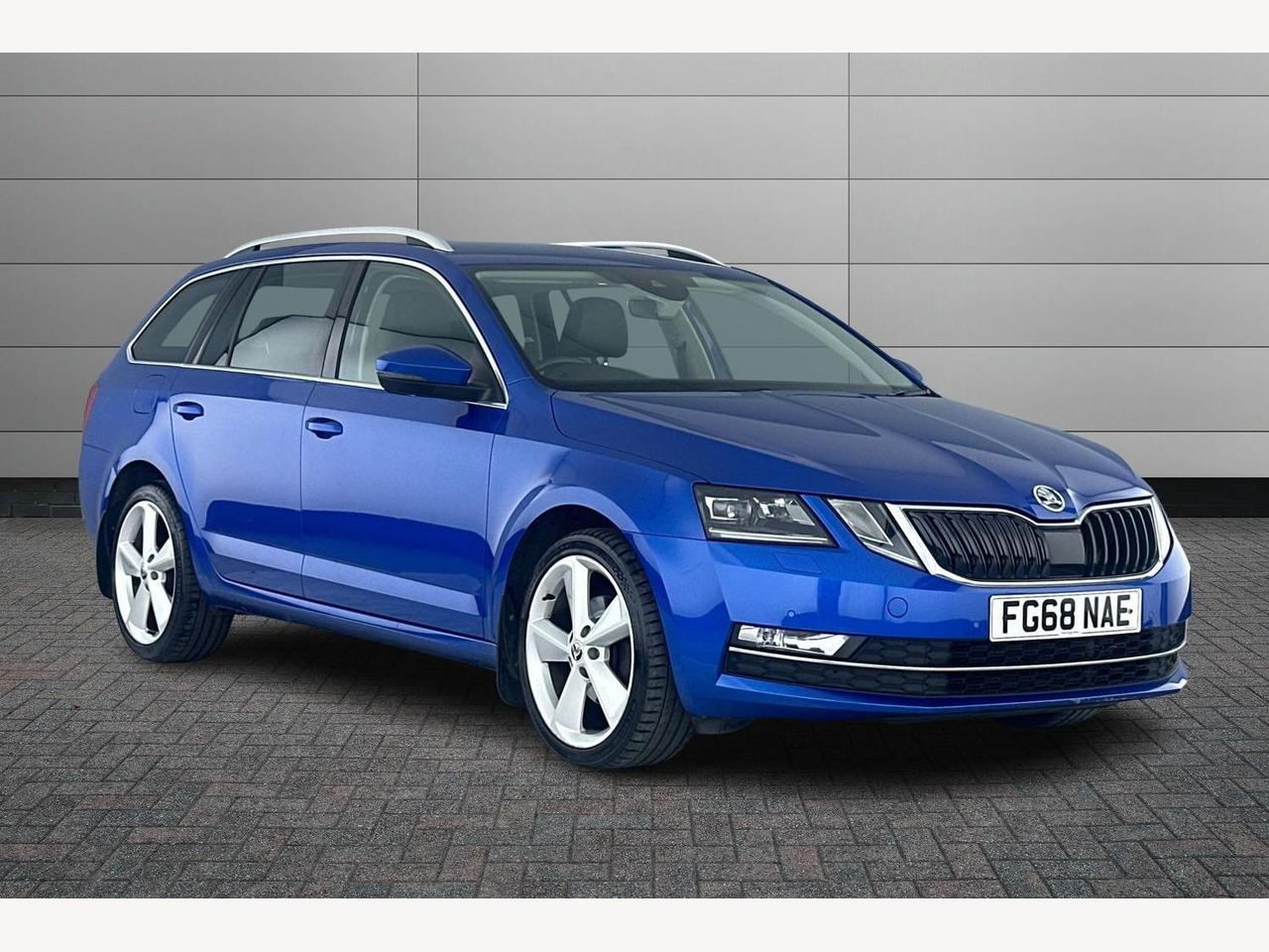 Main listing image - Skoda Octavia Estate