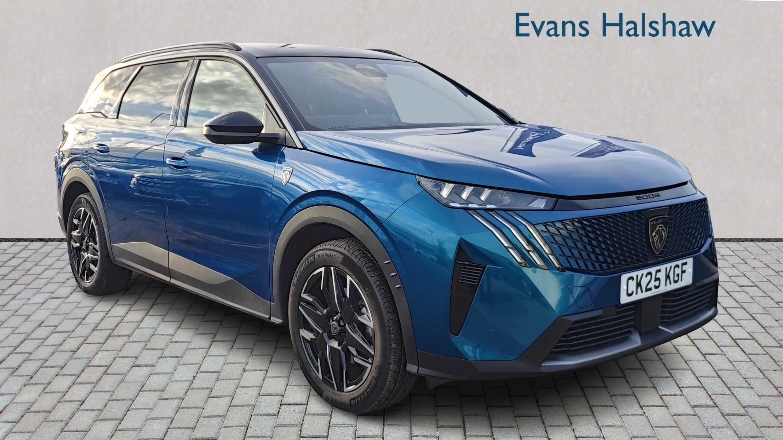 Main listing image - Peugeot 5008