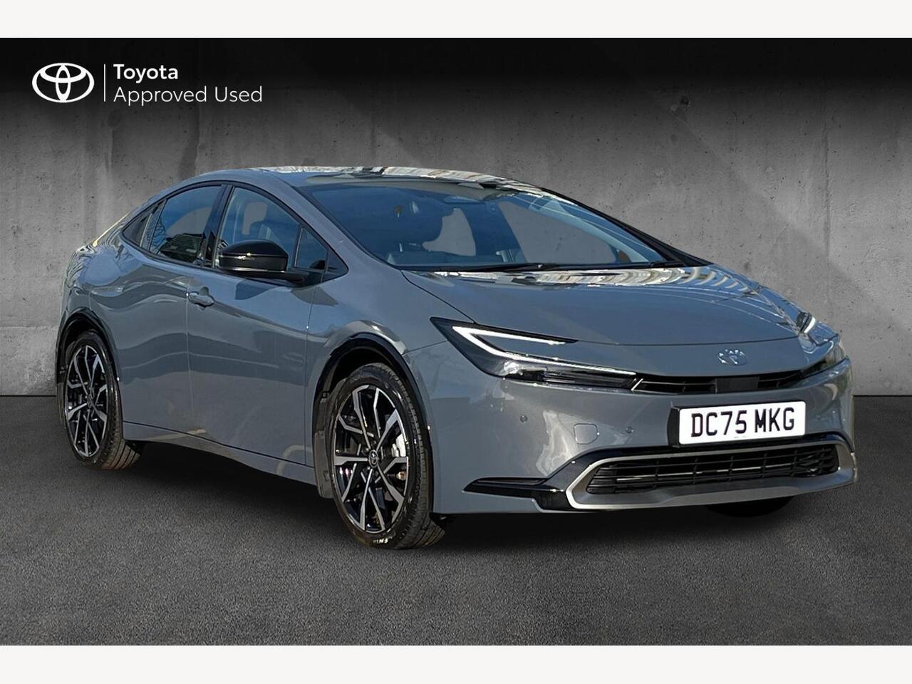 Main listing image - Toyota Prius
