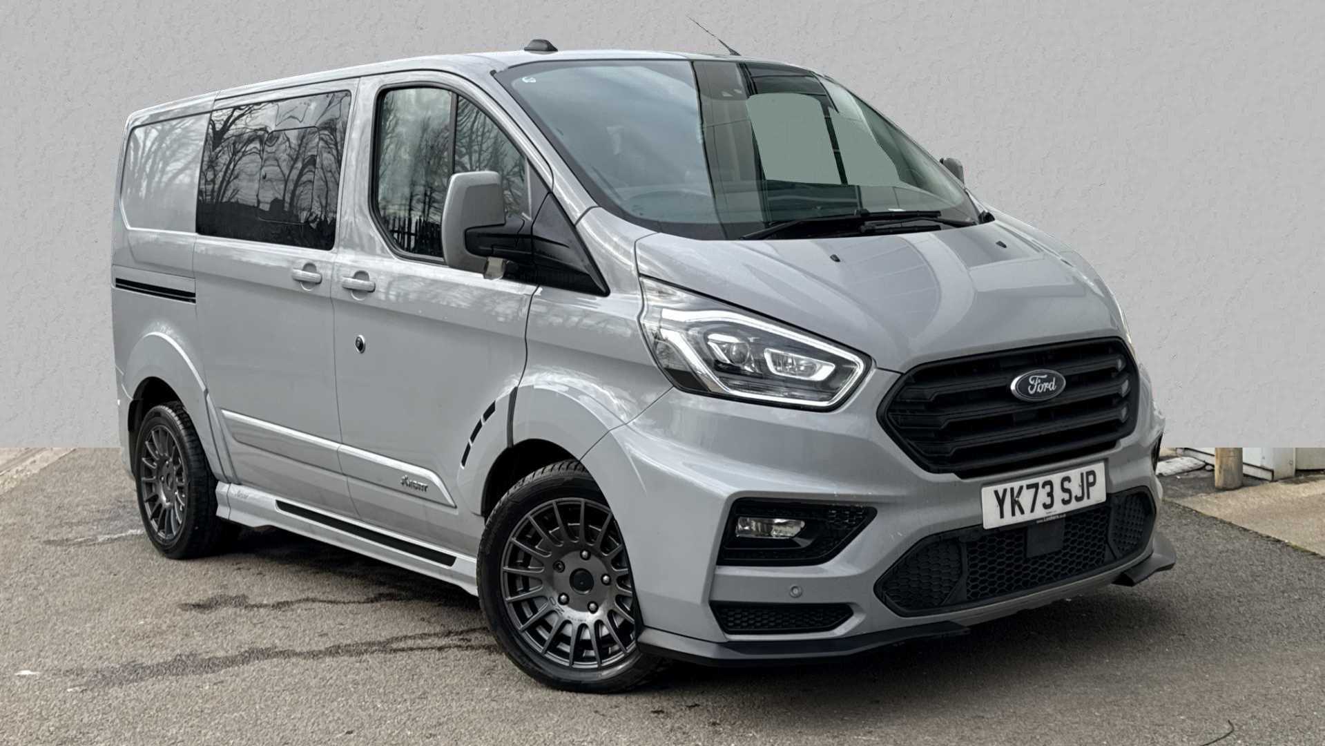 Main listing image - Ford Transit Custom