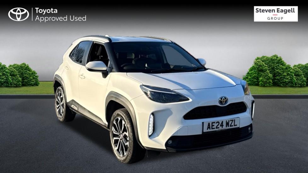 Main listing image - Toyota Yaris Cross