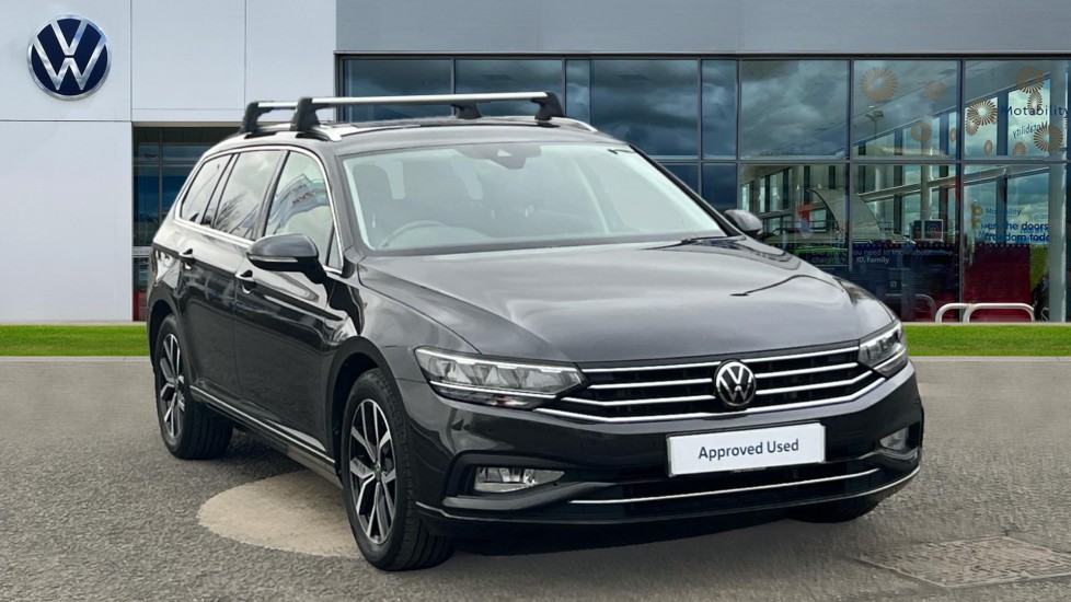 Main listing image - Volkswagen Passat Estate