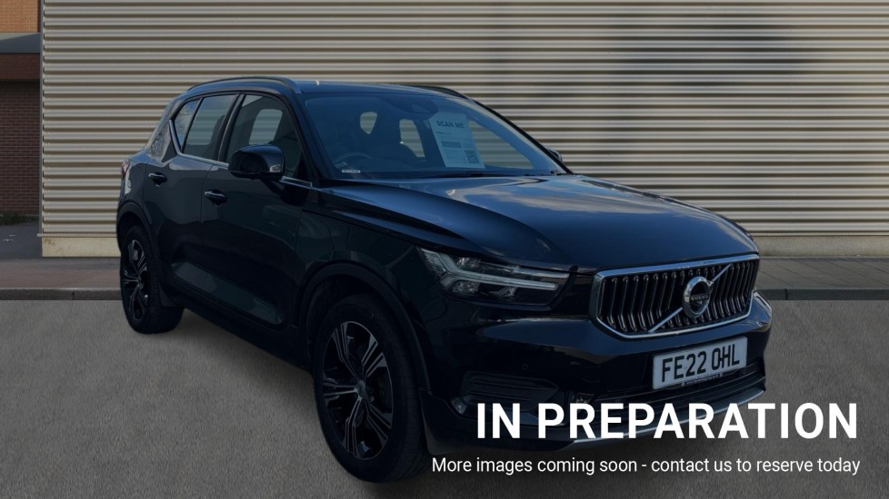 Main listing image - Volvo XC40 Recharge