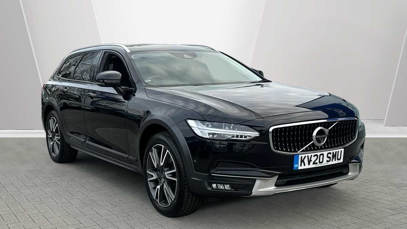 Main listing image - Volvo V90 Cross Country