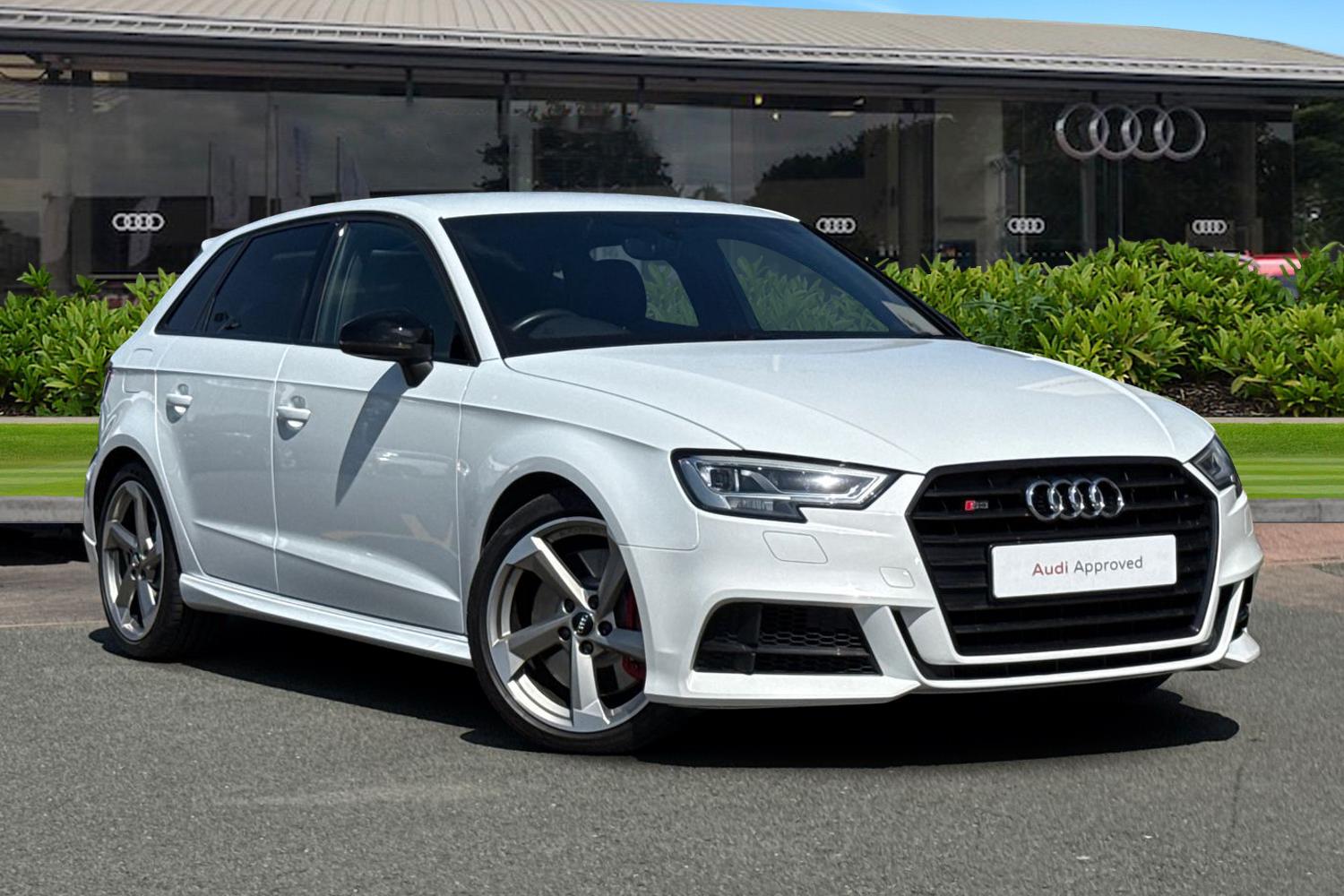 Main listing image - Audi S3