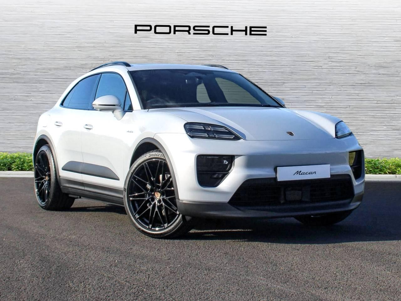Main listing image - Porsche Macan