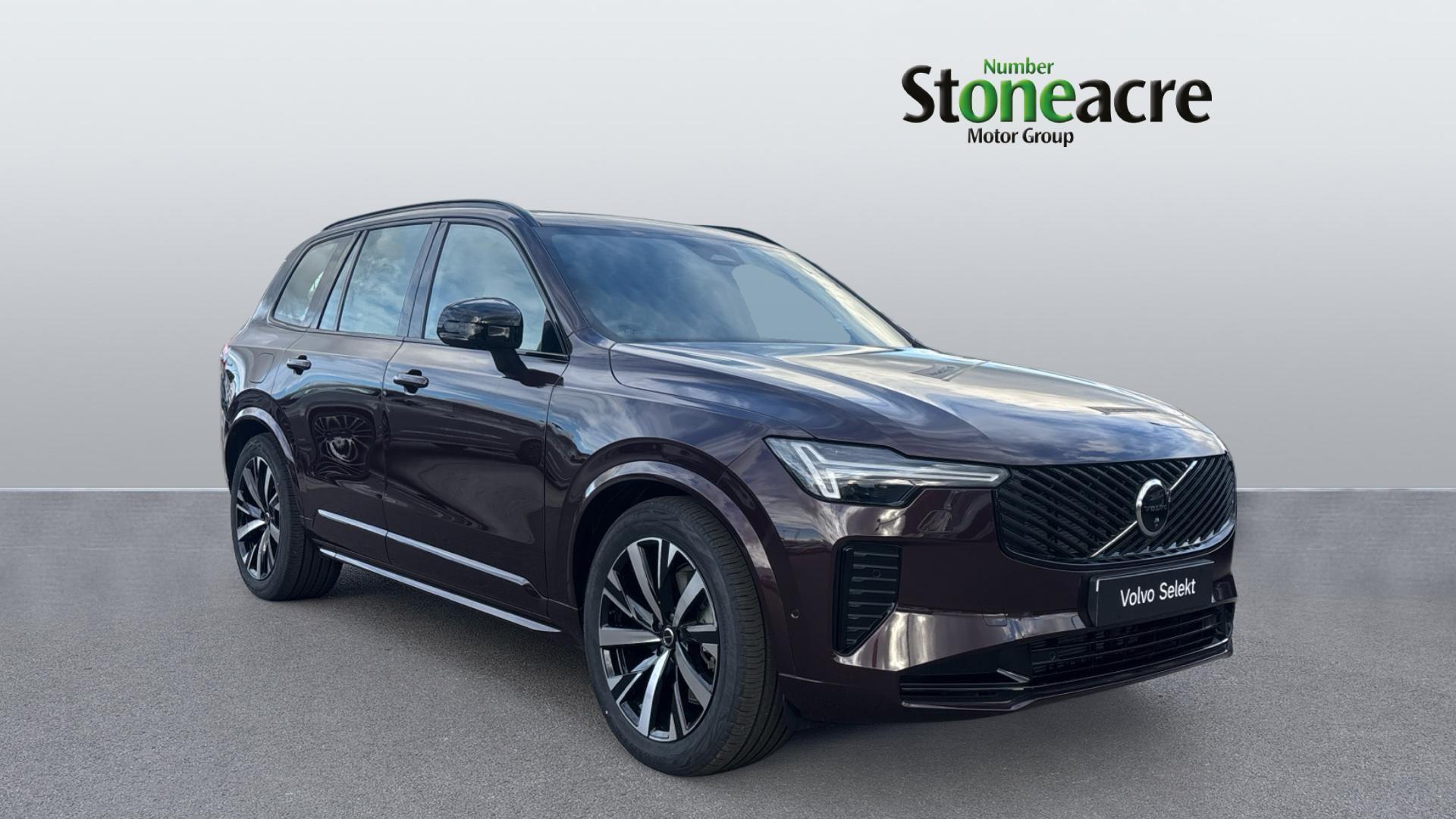 Main listing image - Volvo XC90
