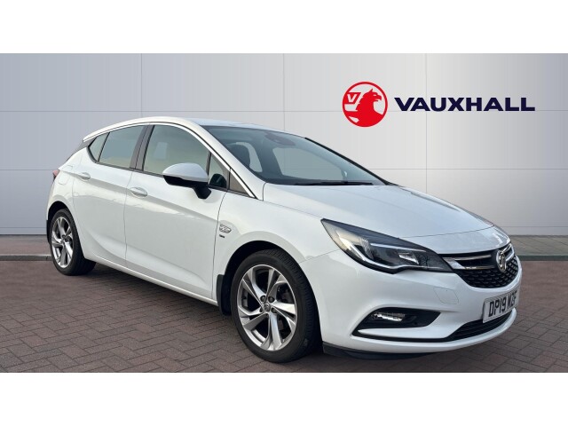 Main listing image - Vauxhall Astra