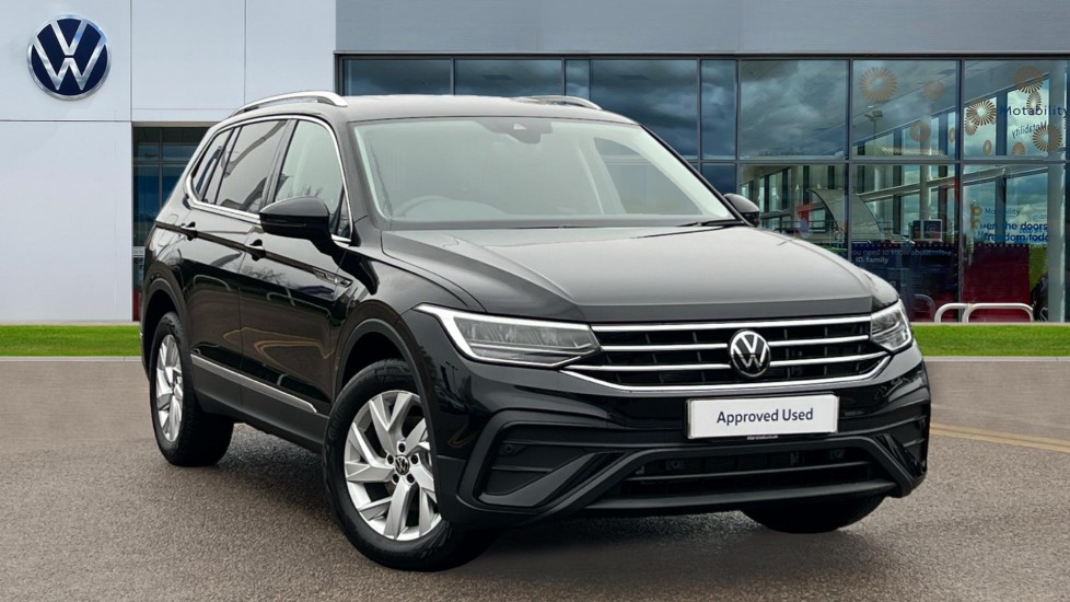 Main listing image - Volkswagen Tiguan Allspace