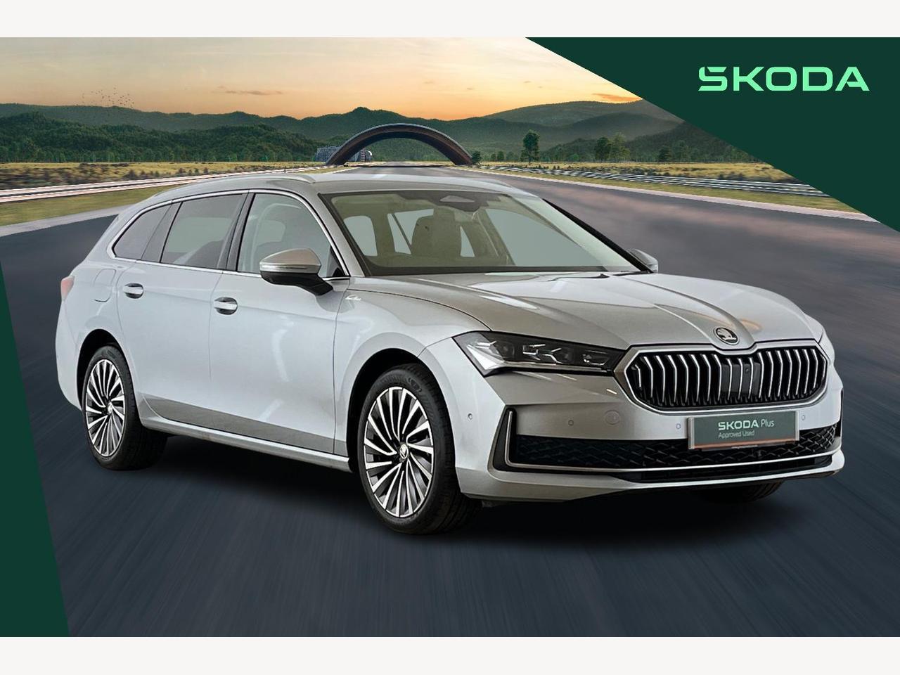 Main listing image - Skoda Superb Estate