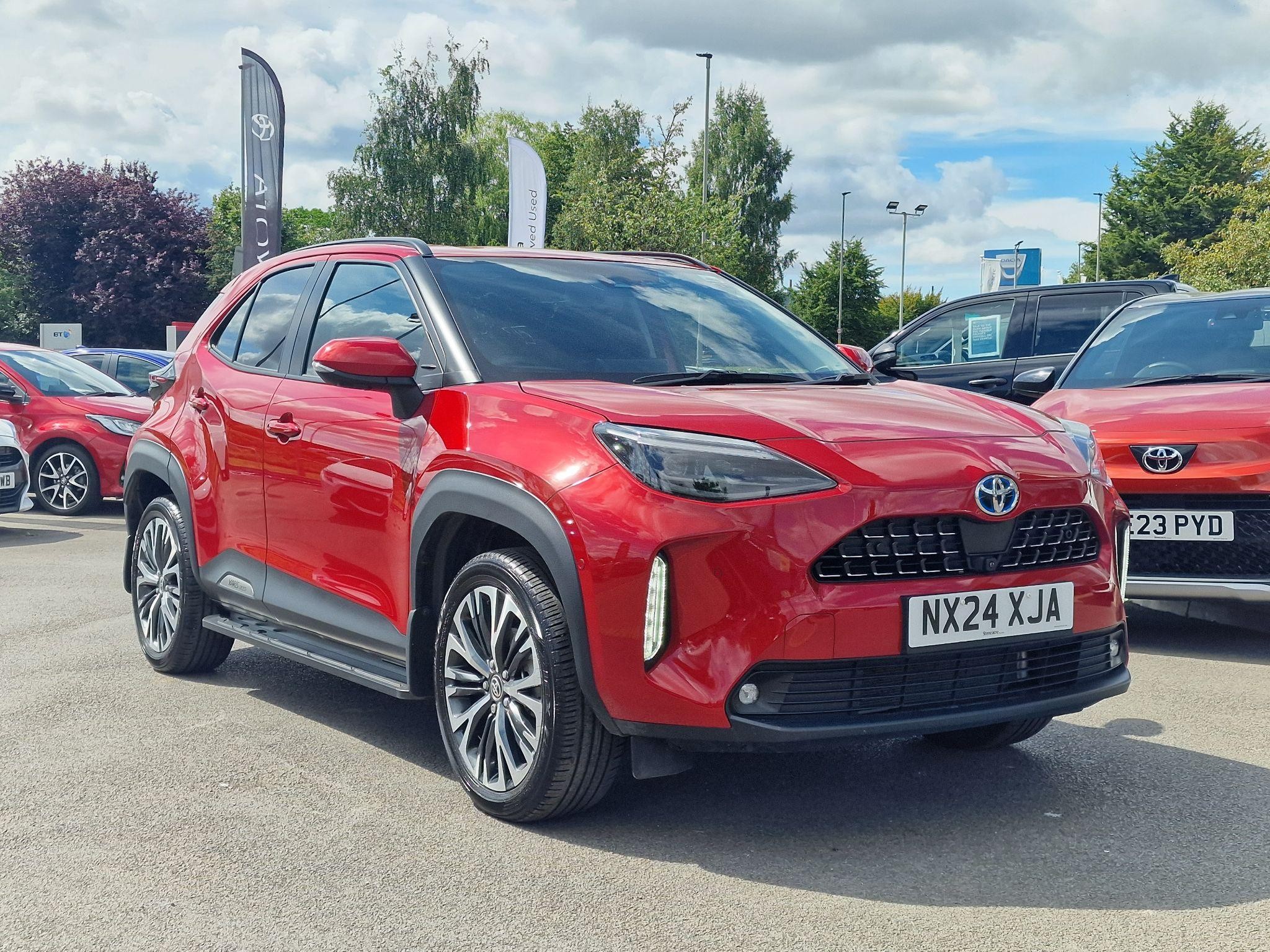Main listing image - Toyota Yaris Cross
