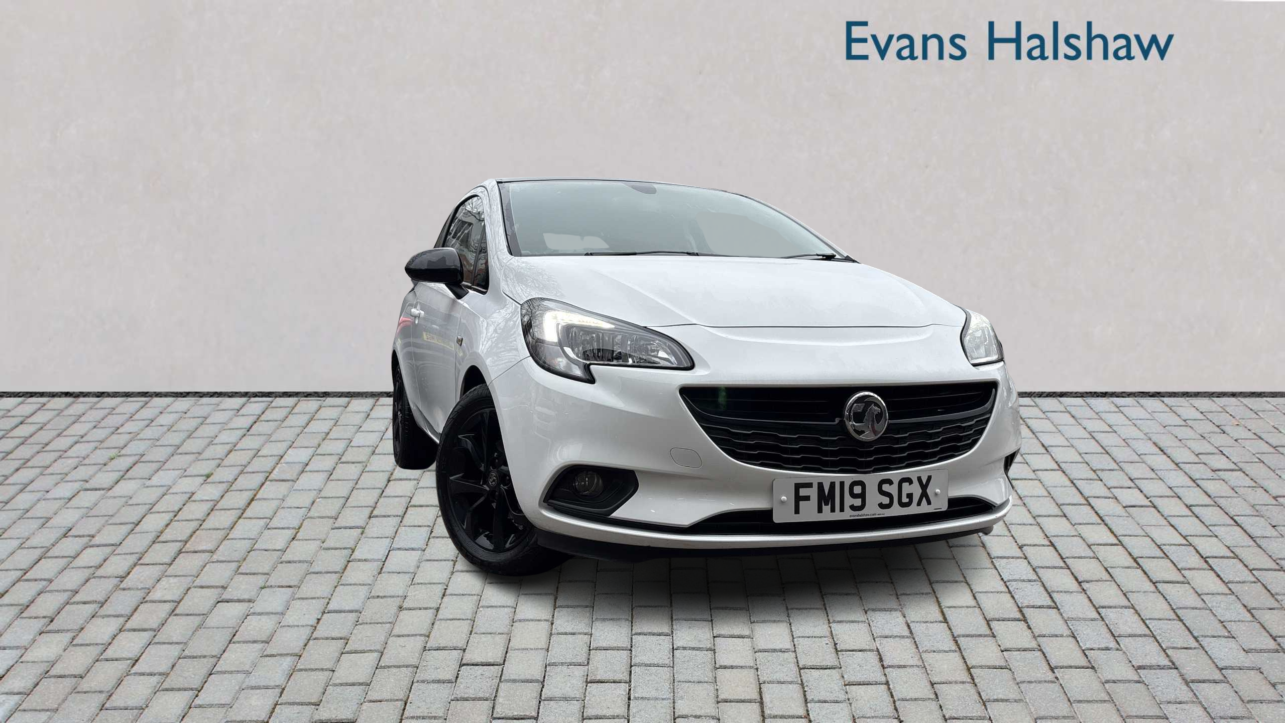 Main listing image - Vauxhall Corsa