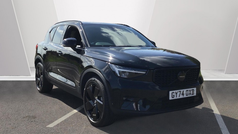 Main listing image - Volvo XC40