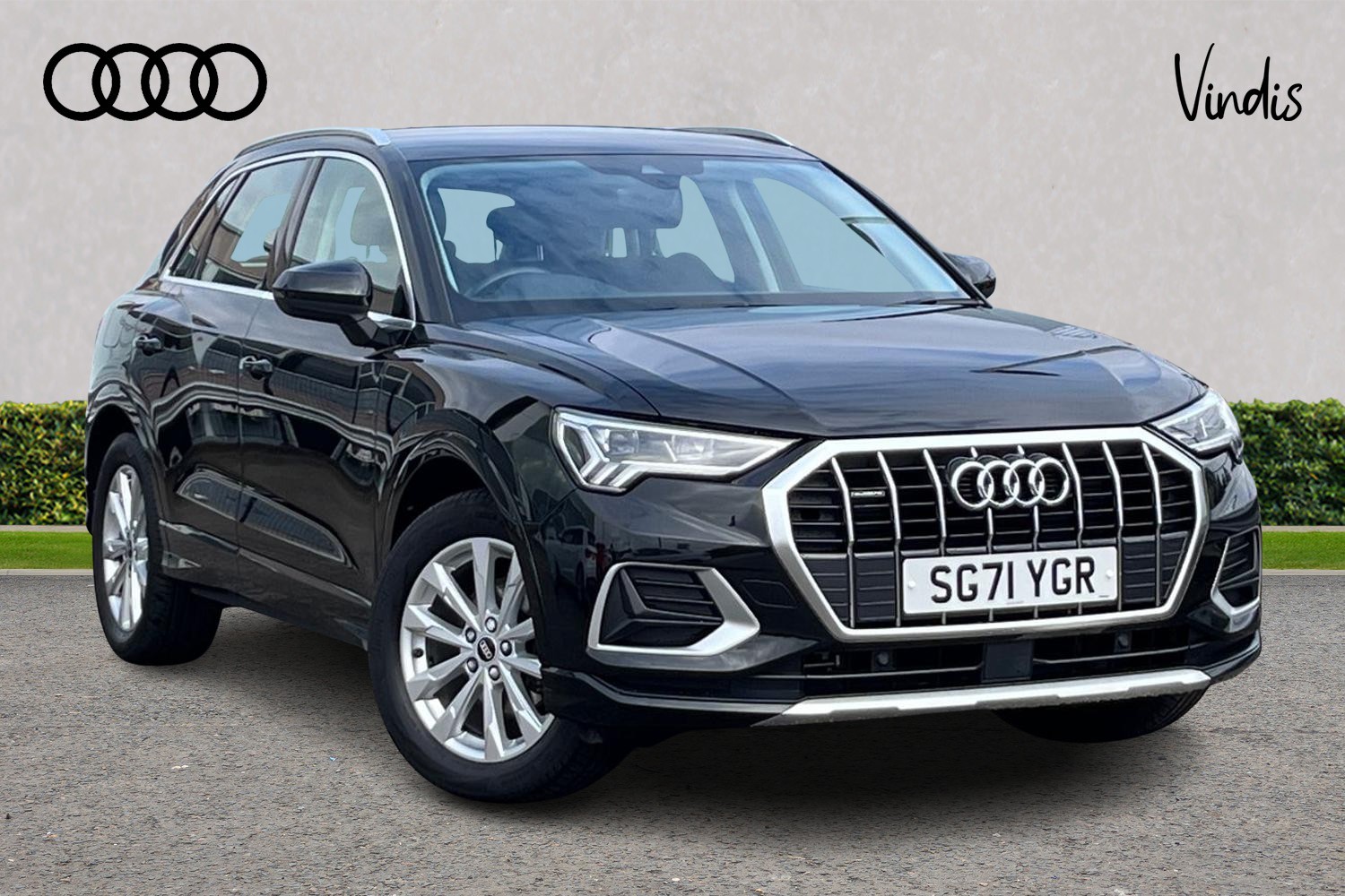 Main listing image - Audi Q3