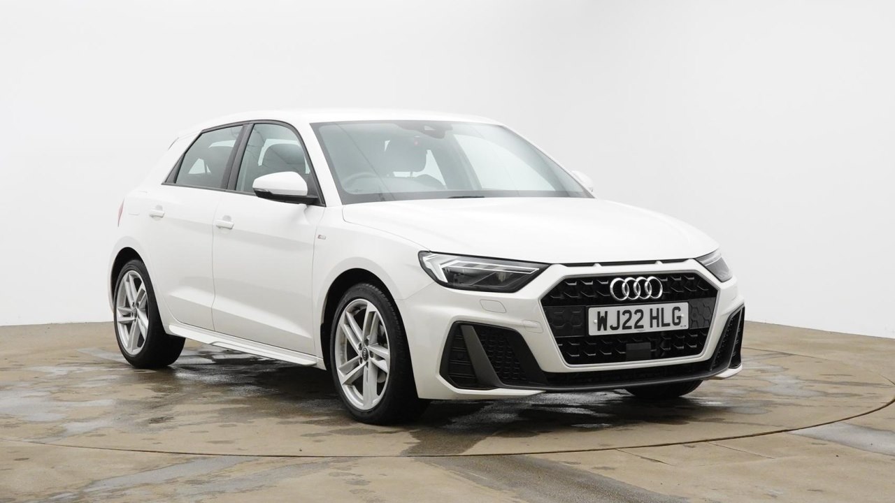 Main listing image - SEAT Arona