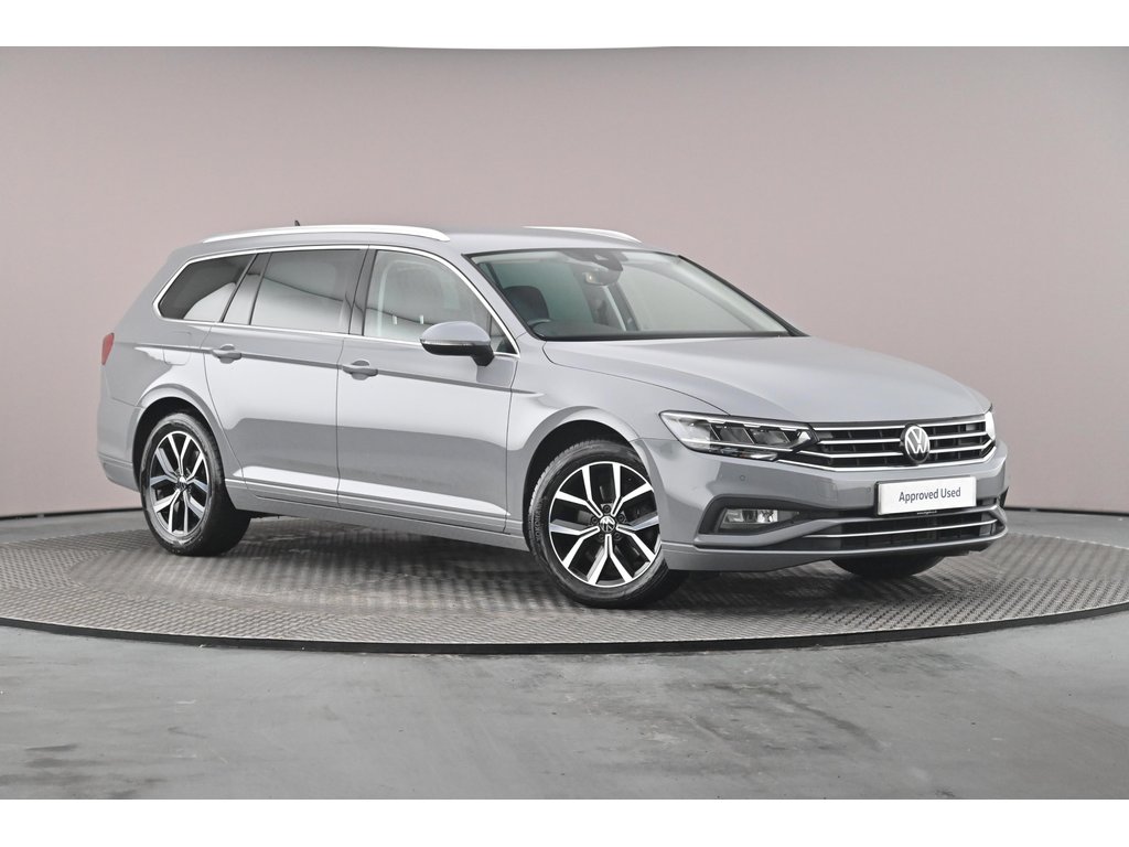 Main listing image - Volkswagen Passat Estate