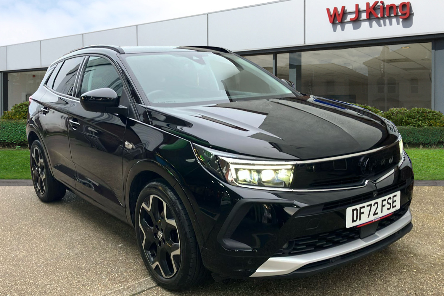 Main listing image - Vauxhall Grandland