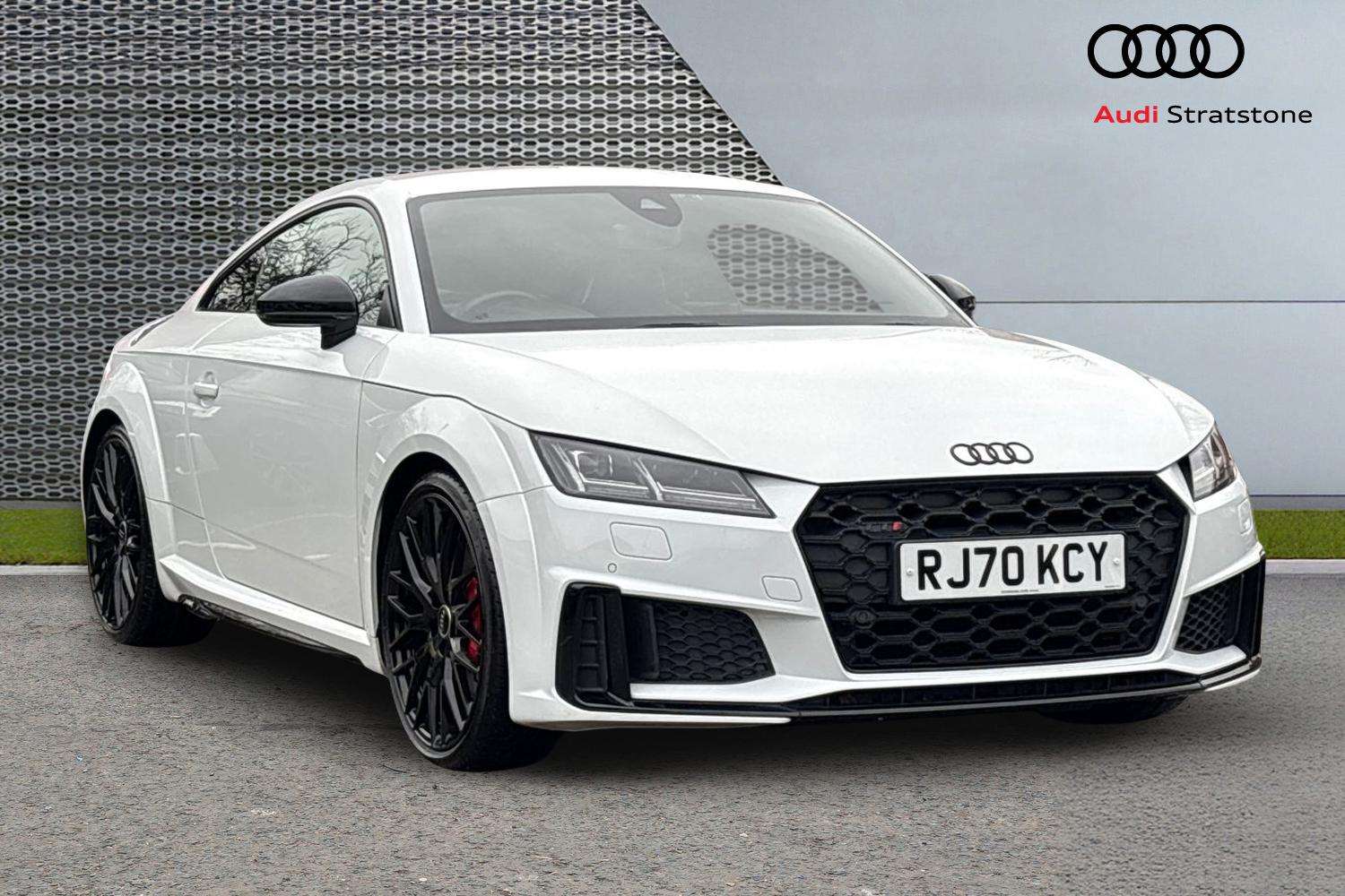 Main listing image - Audi TT S