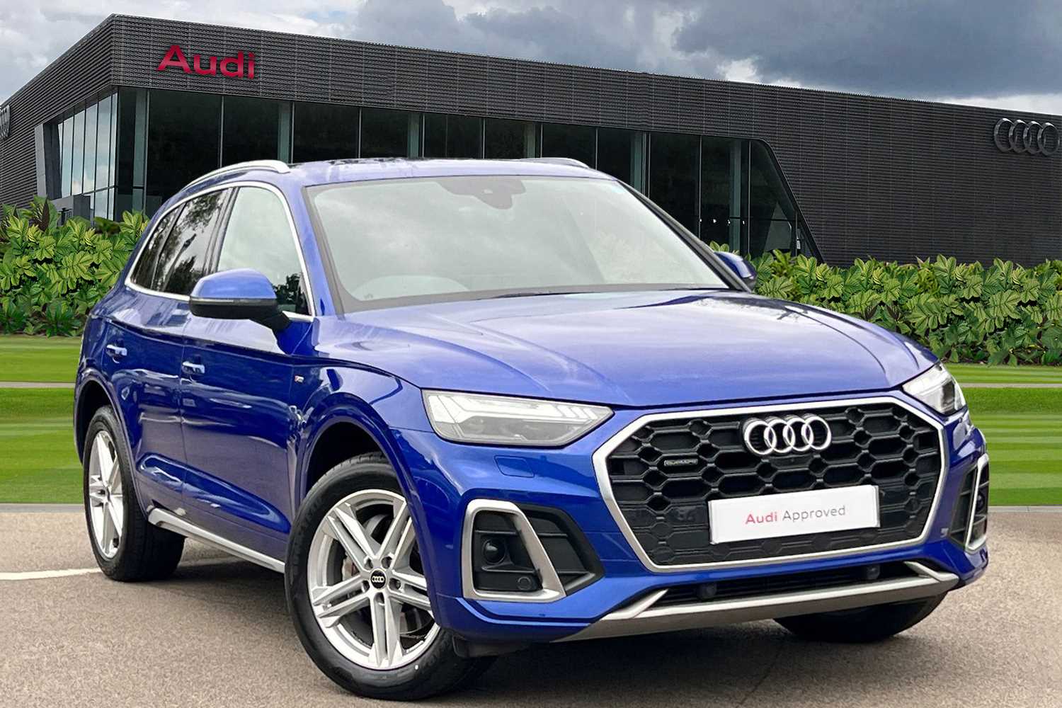 Main listing image - Audi Q5