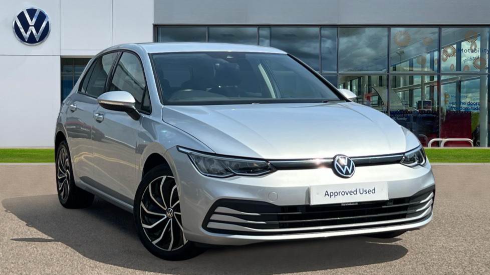 Main listing image - Volkswagen Golf