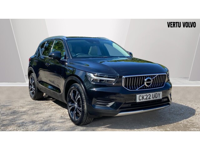 Main listing image - Volvo XC40