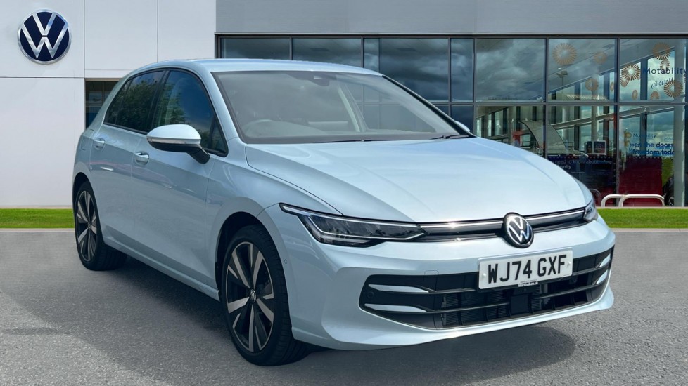 Main listing image - Volkswagen Golf