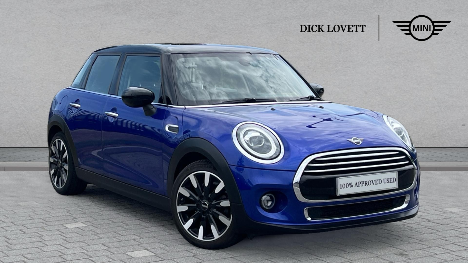 Main listing image - MINI Hatchback 5dr