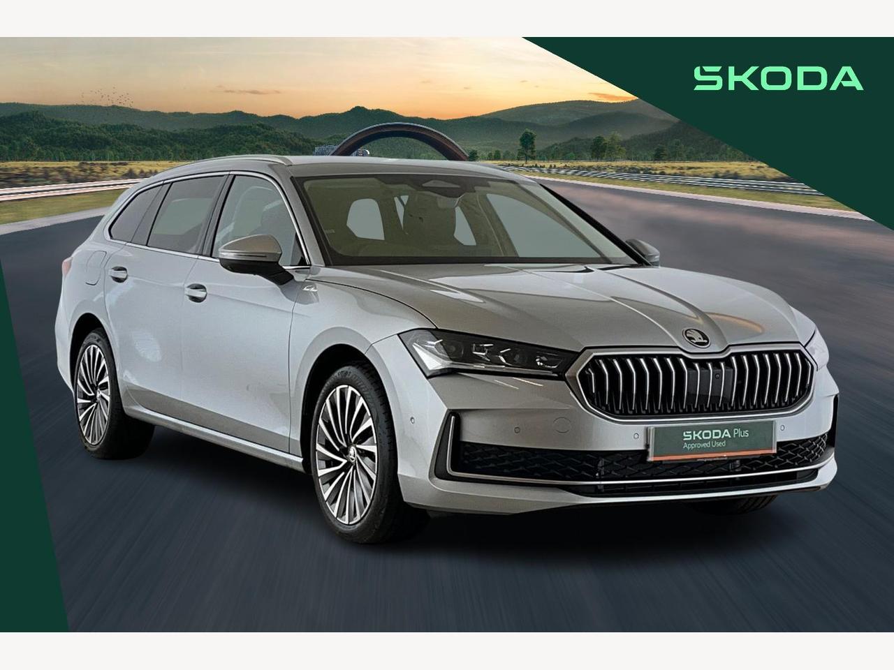 Main listing image - Skoda Superb Estate