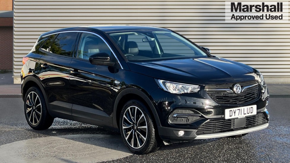 Main listing image - Vauxhall Grandland X