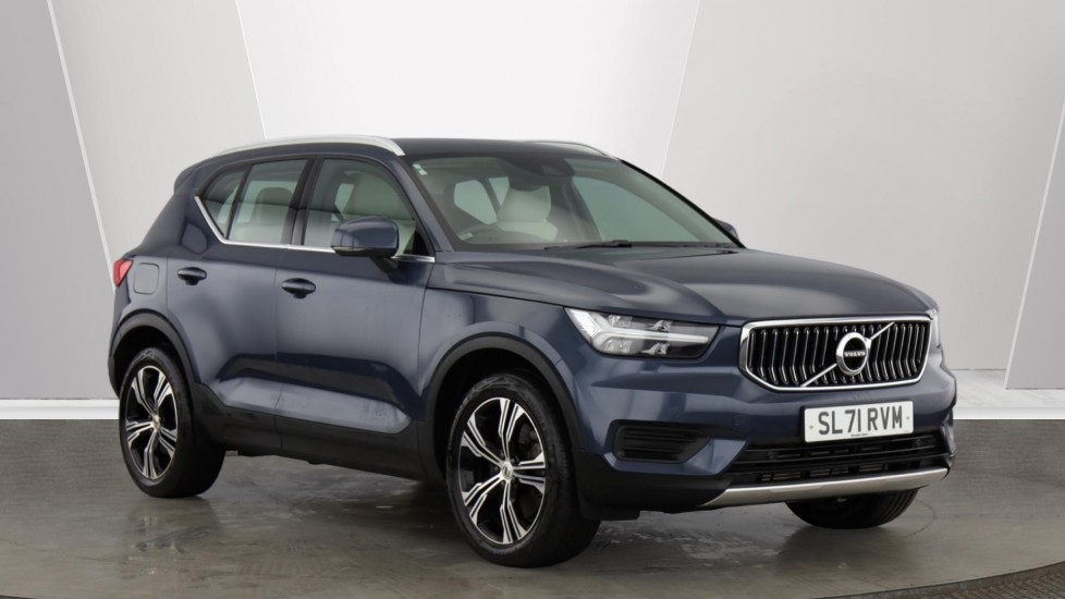 Main listing image - Volvo XC40 Recharge