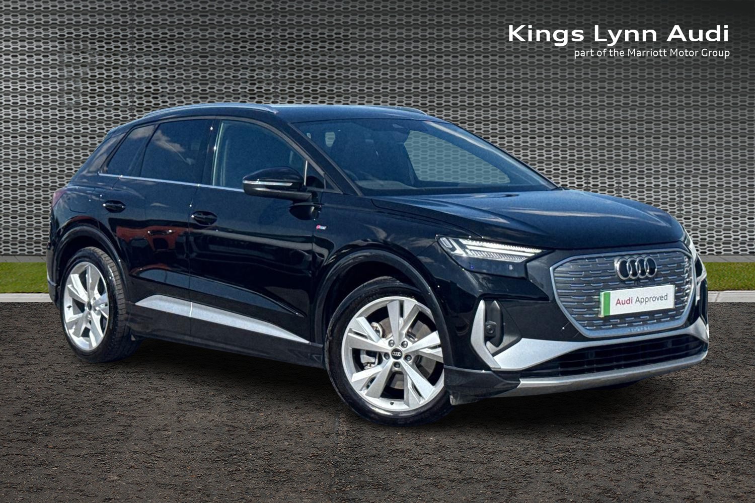 Main listing image - Audi Q4