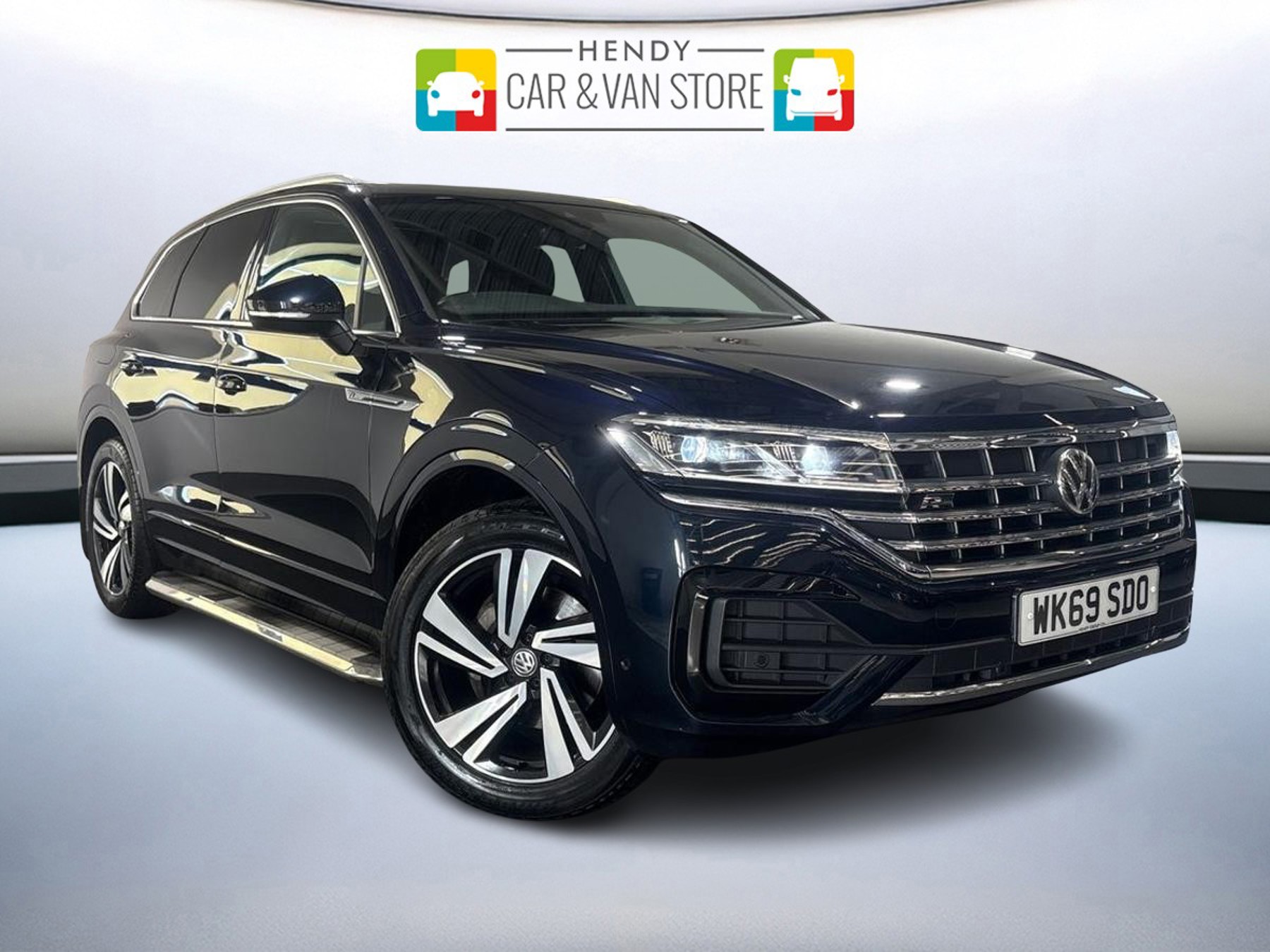 Main listing image - Volkswagen Touareg