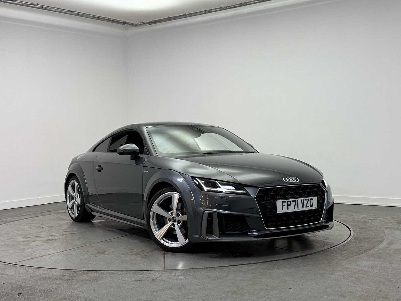 Main listing image - Audi TT