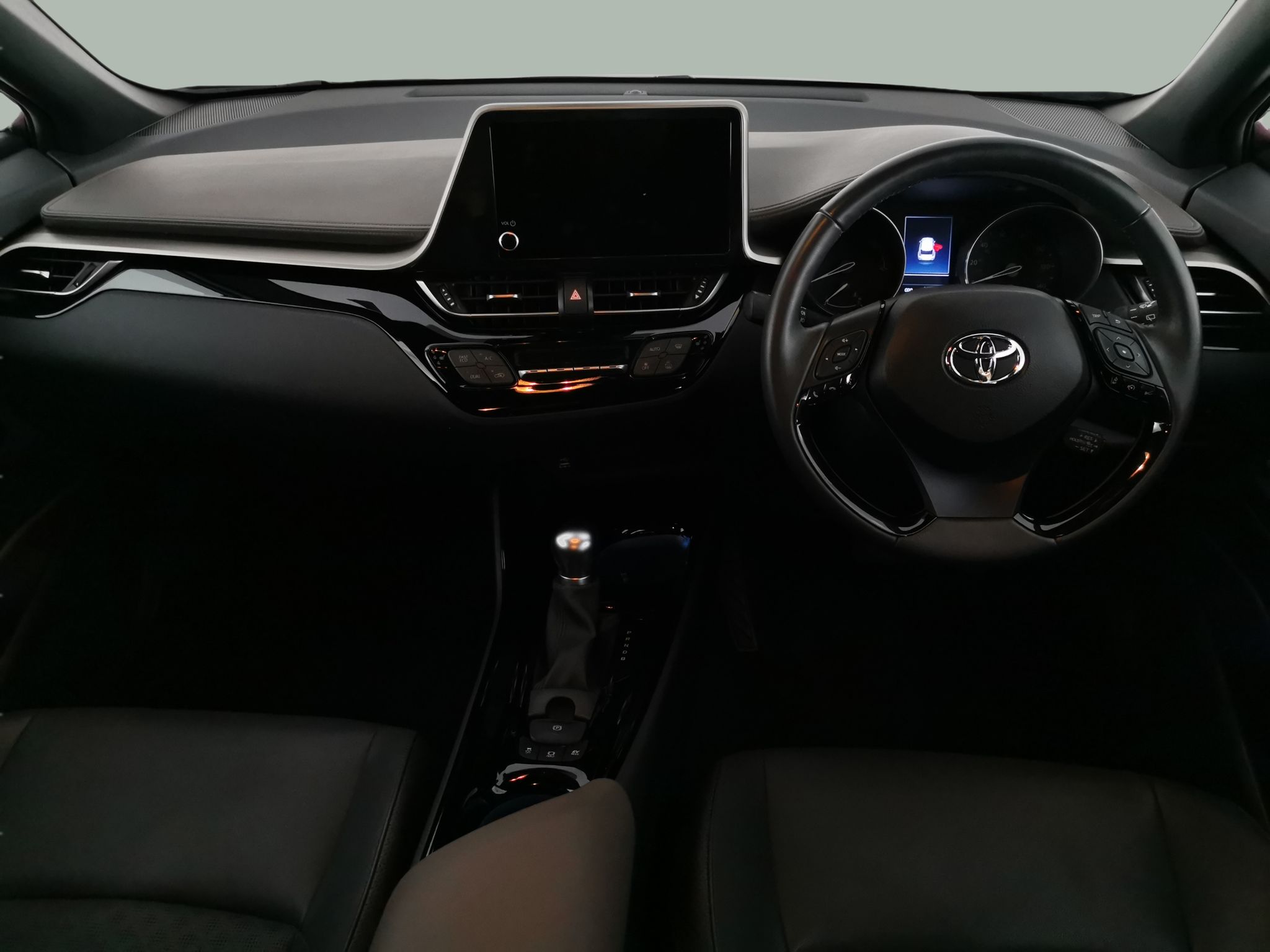 Main listing image - Toyota C-HR