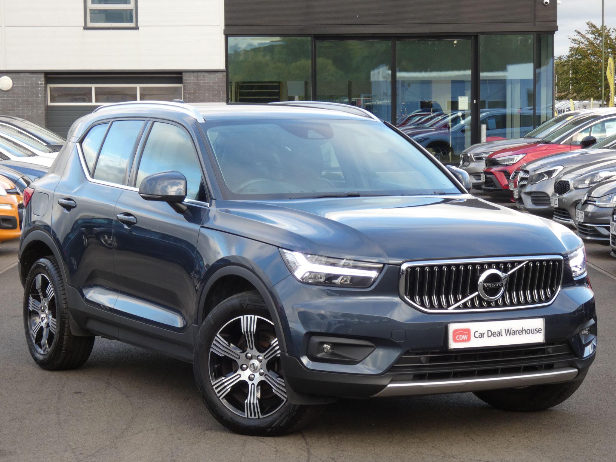 Main listing image - Volvo XC40