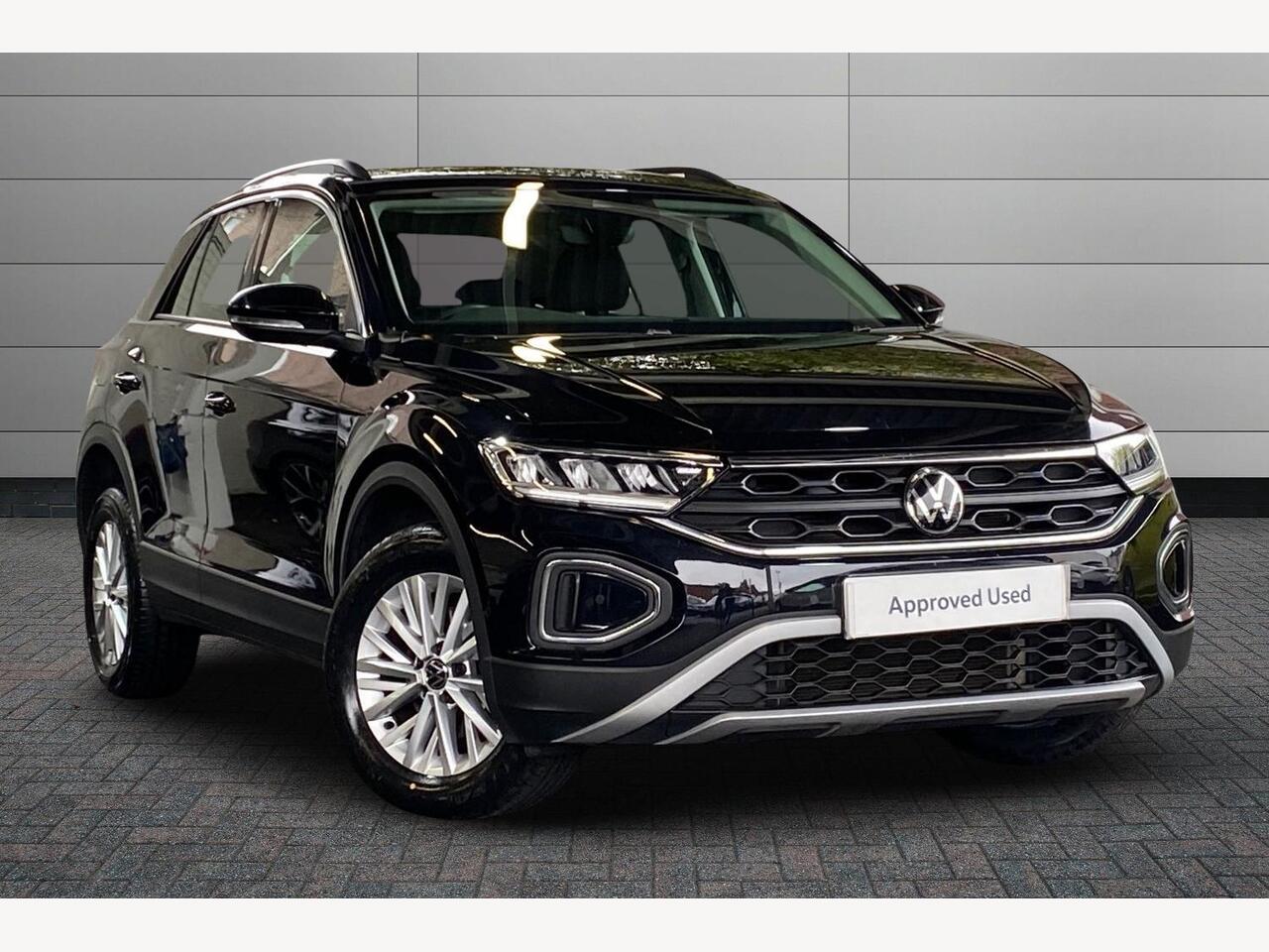 Main listing image - Volkswagen T-Roc