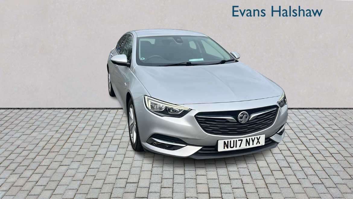 Main listing image - Vauxhall Insignia