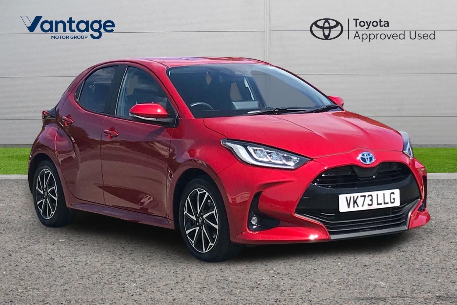 Main listing image - Toyota Yaris