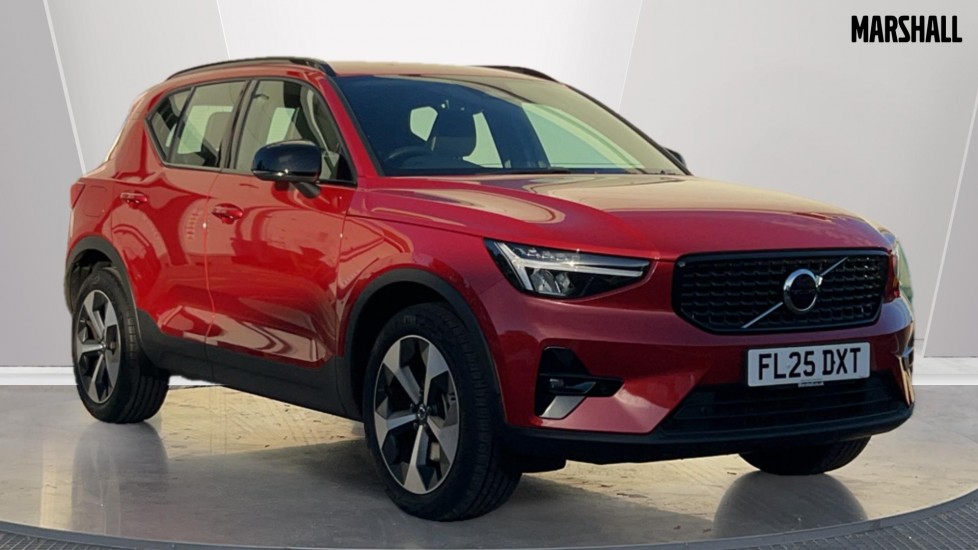 Main listing image - Volvo XC40