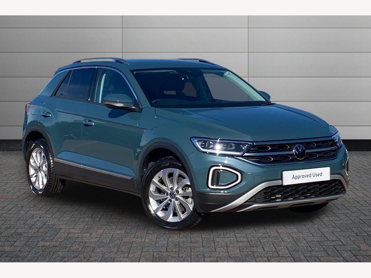 Main listing image - Volkswagen T-Roc