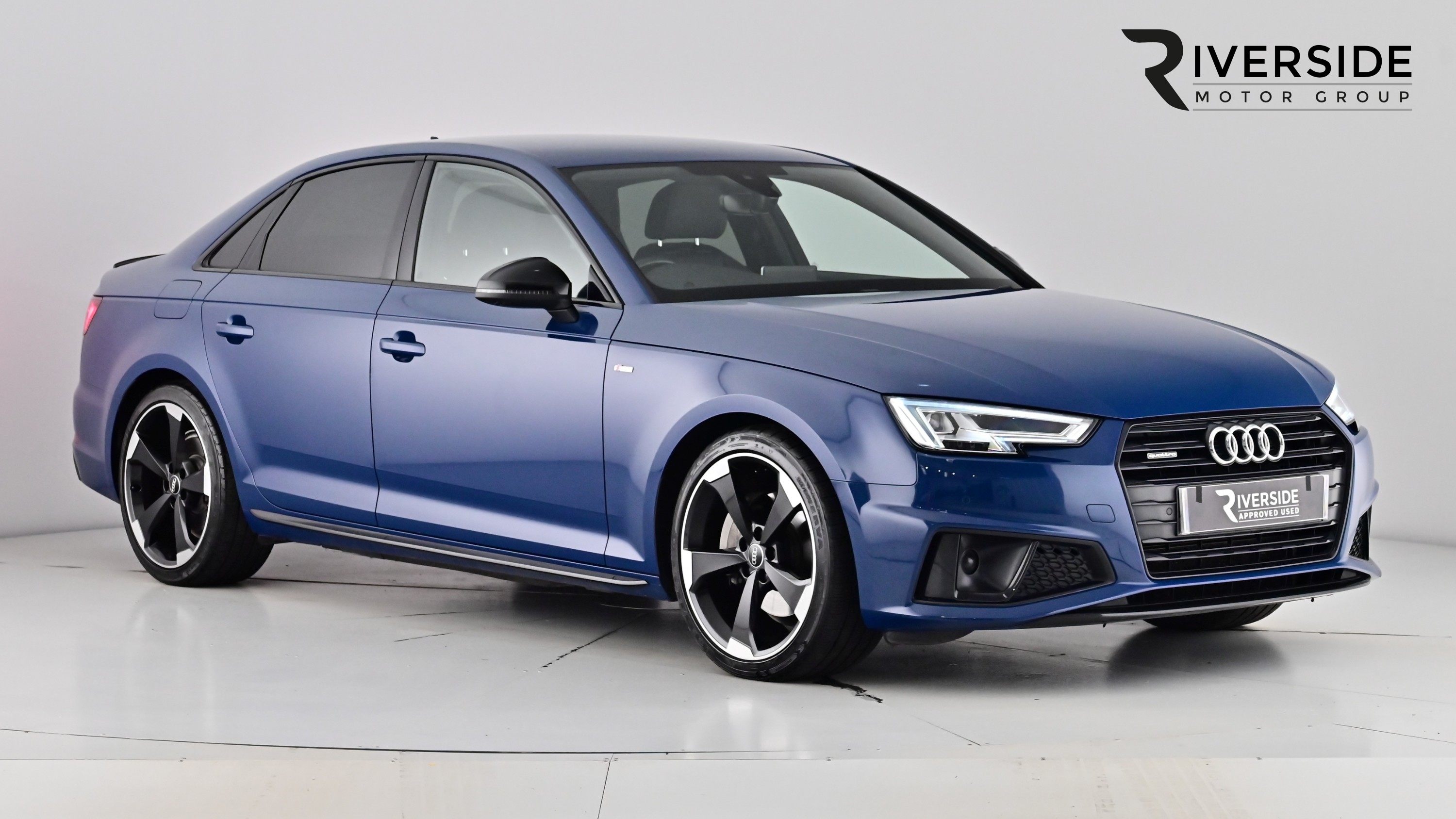 Main listing image - Audi A4