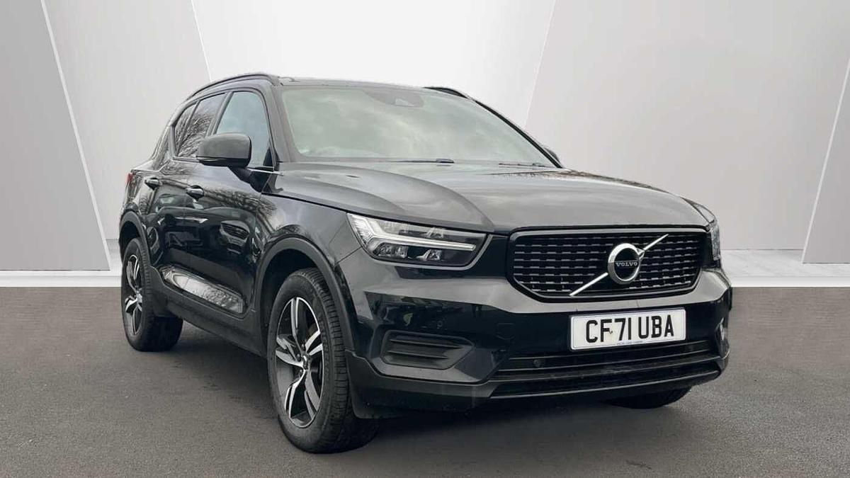 Main listing image - Volvo XC40