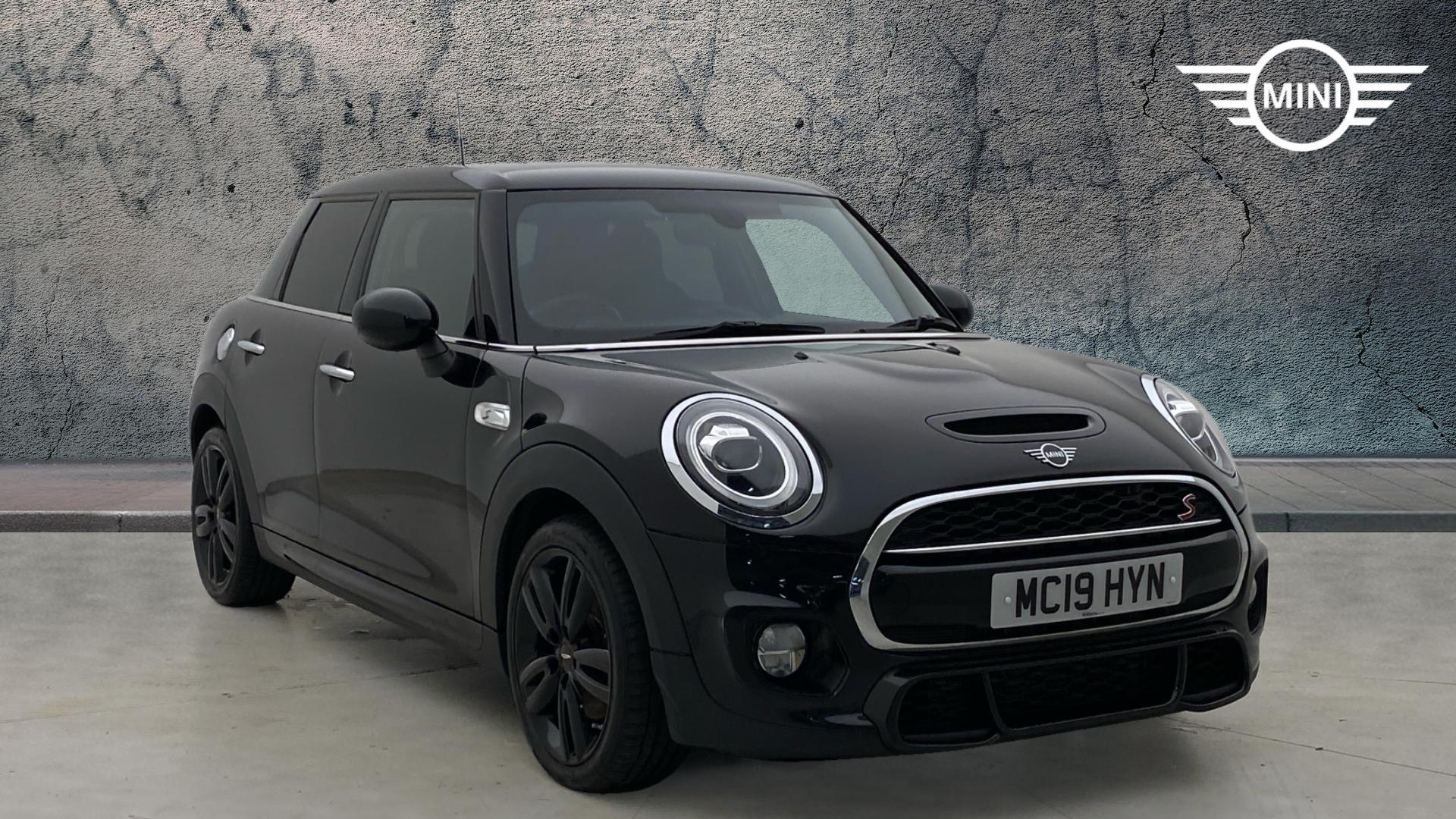 Main listing image - MINI Hatchback 5dr