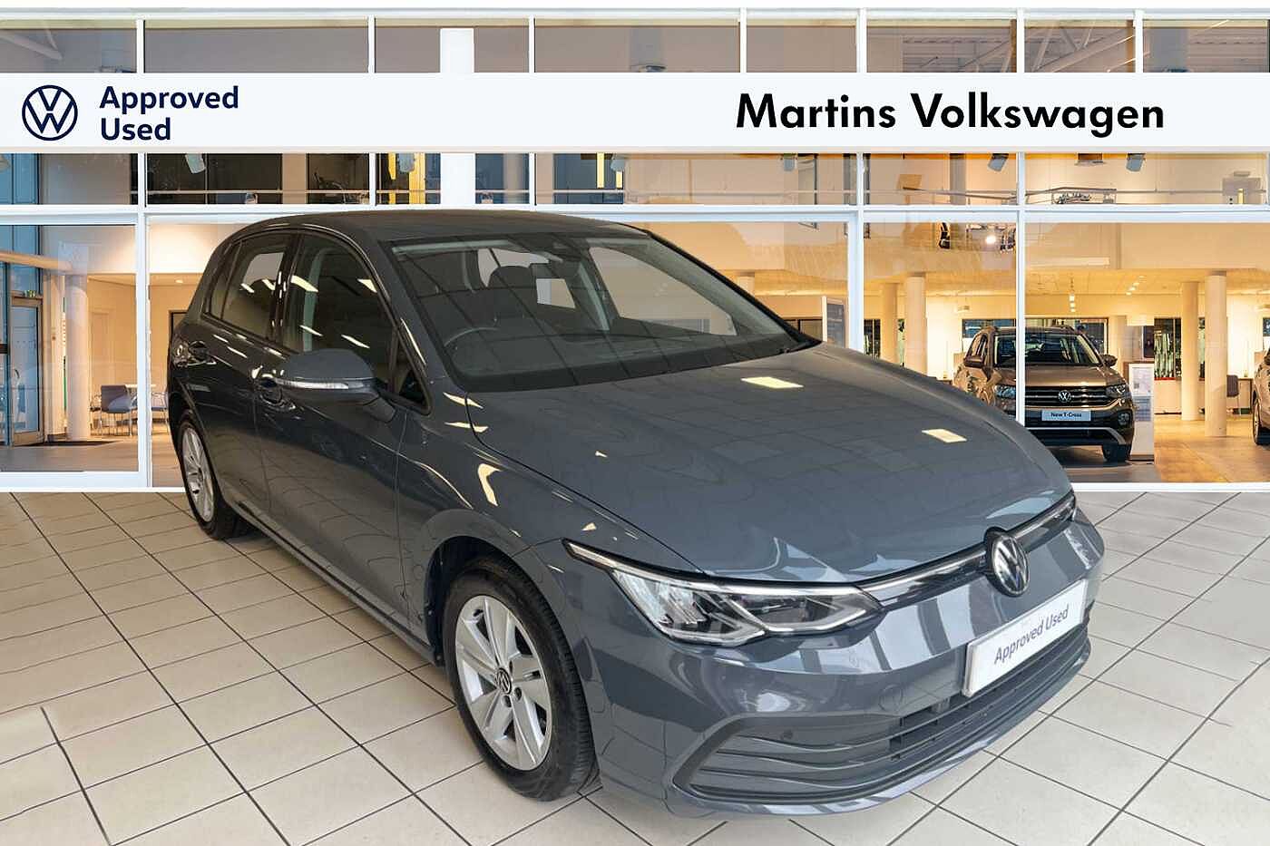 Main listing image - Volkswagen Golf
