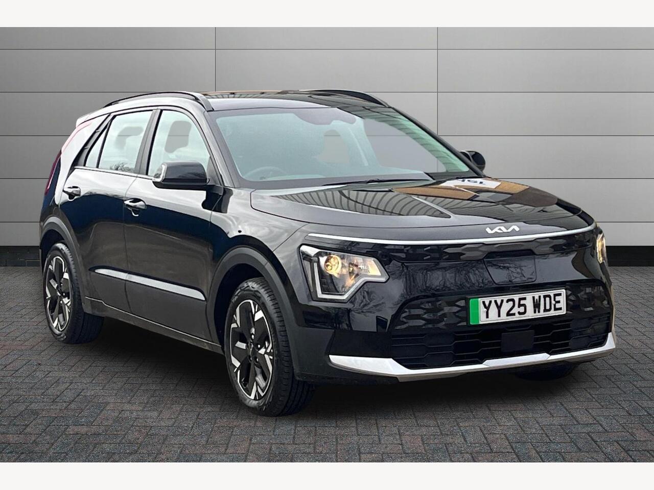 Main listing image - Kia Niro