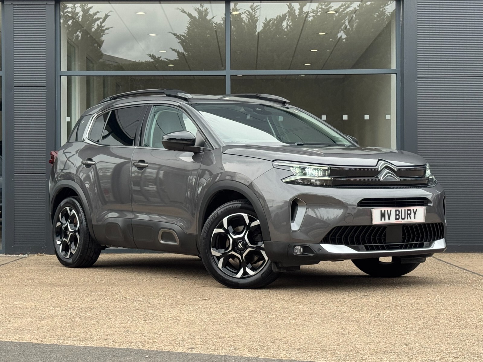 Main listing image - Citroen C5 Aircross